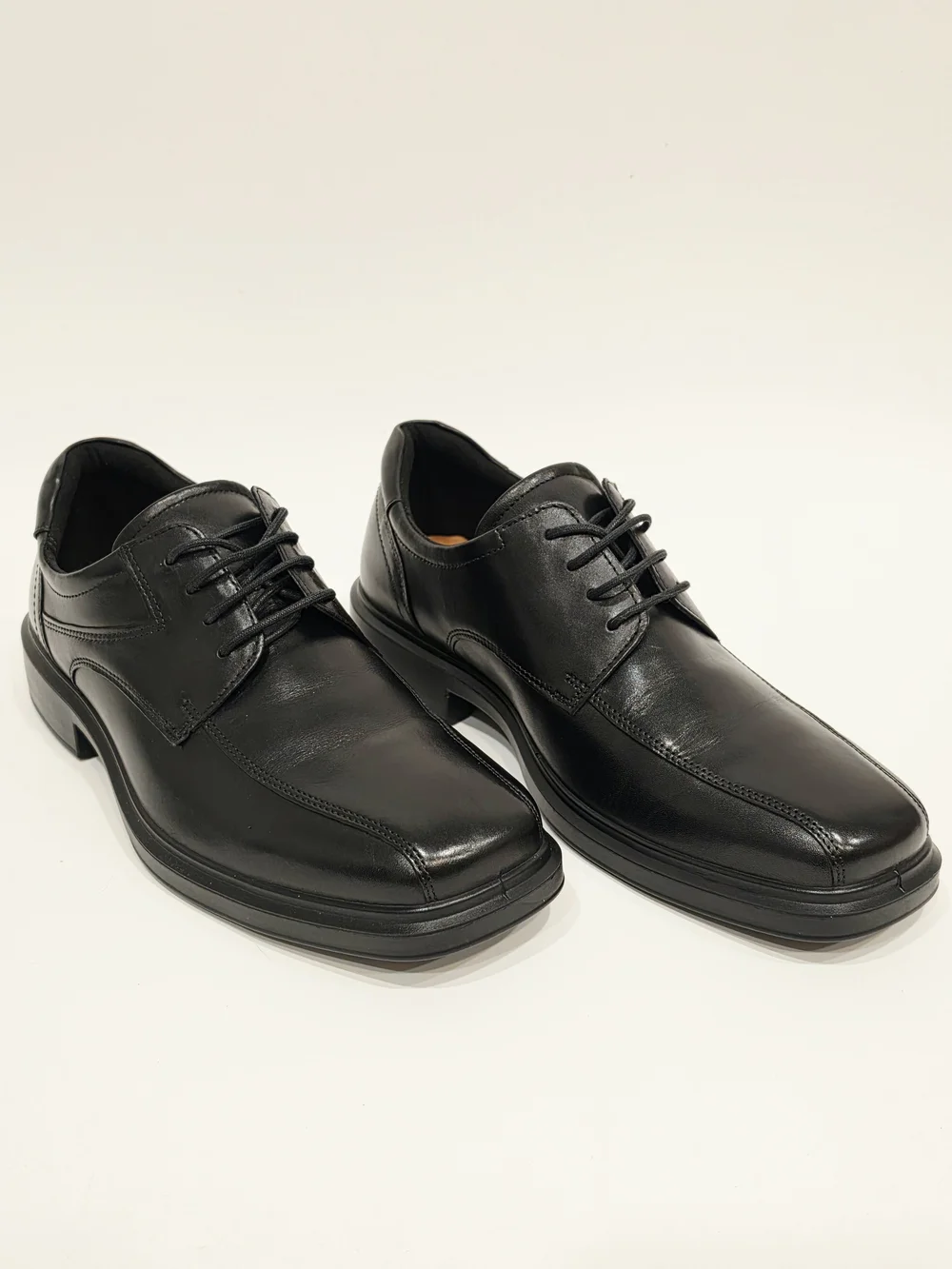 Ecco Helsinki 2 Derby Black Leather Men's Derby Dress Shoes EU 42/US 8-8.5